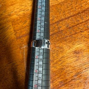 Vintage Premier Designs across ring size 7. Retired piece.